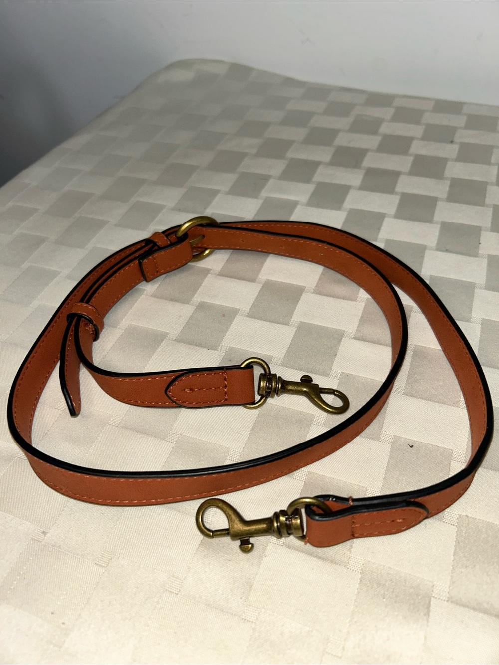 Leather Adjustable Men’s Crossbody Strap - Rust - Picture 3 of 4